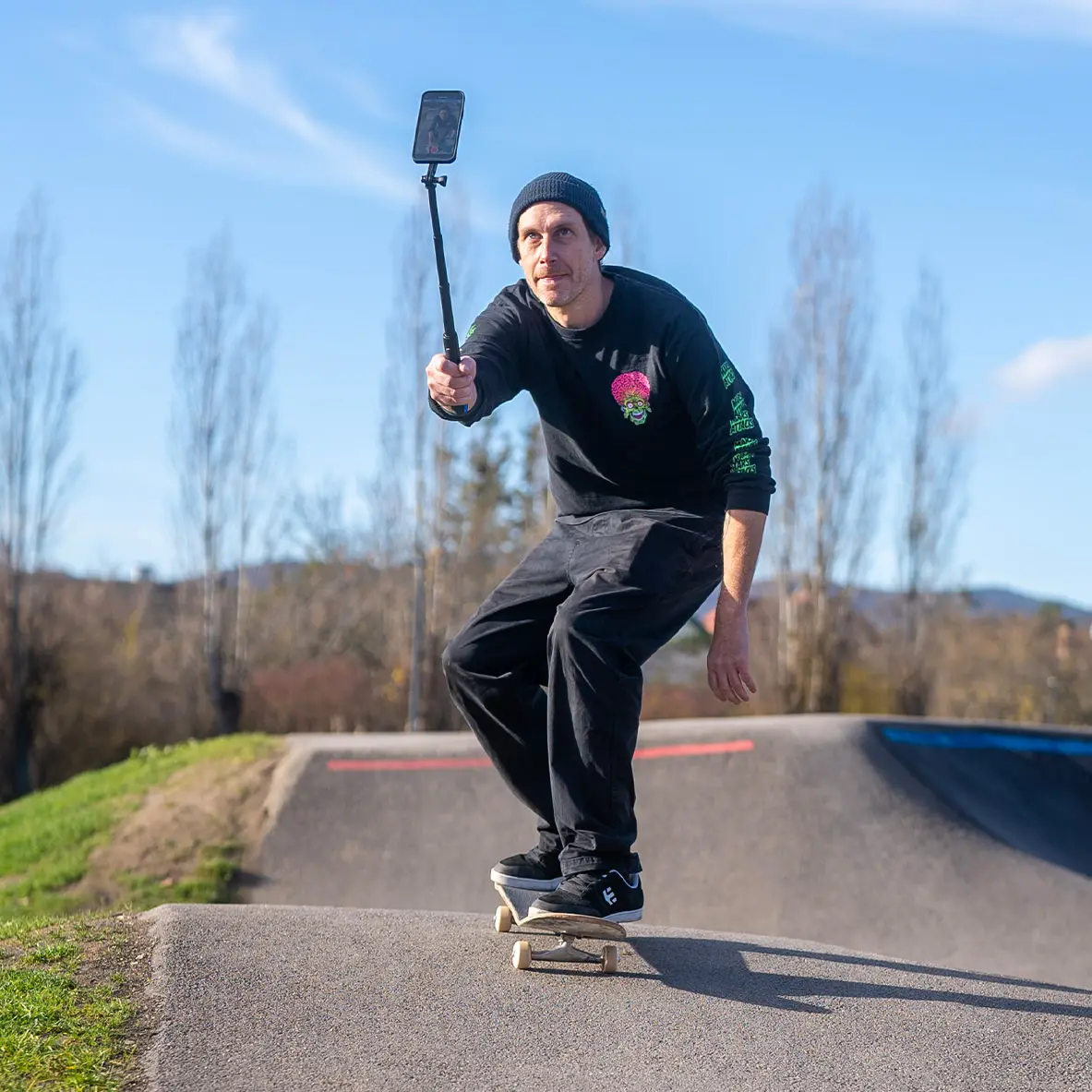 POV Pole - Image 5