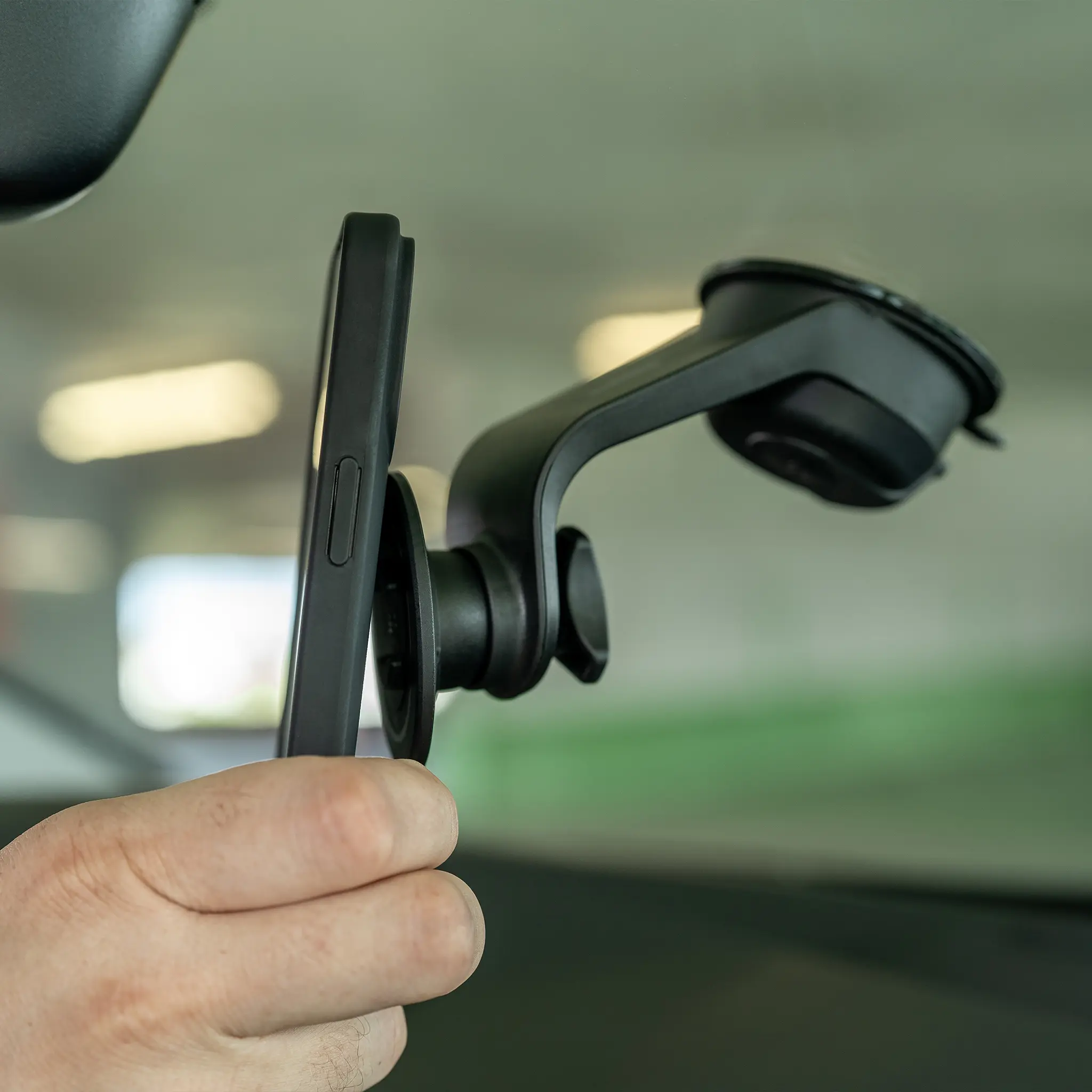 Suction Mount - Image 18
